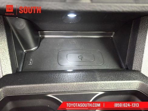 Used 2023 Toyota Tacoma TRD Off-Road image 19