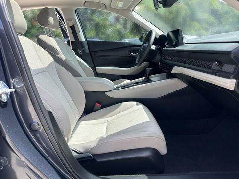 Used 2024 Honda Accord EX image 23