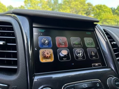 Used 2019 Chevrolet Impala LS FWD image 38