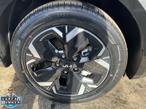 Used 2024 Kia Niro Wind FWD image 70