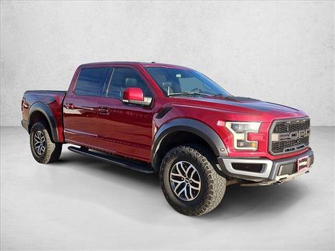 Used 2018 Ford F150 Raptor w/ Equipment Group 802A Luxury image 3