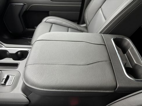 New 2026 GMC Sierra 1500 Denali w/ Technology Package AWD/4WD image 32
