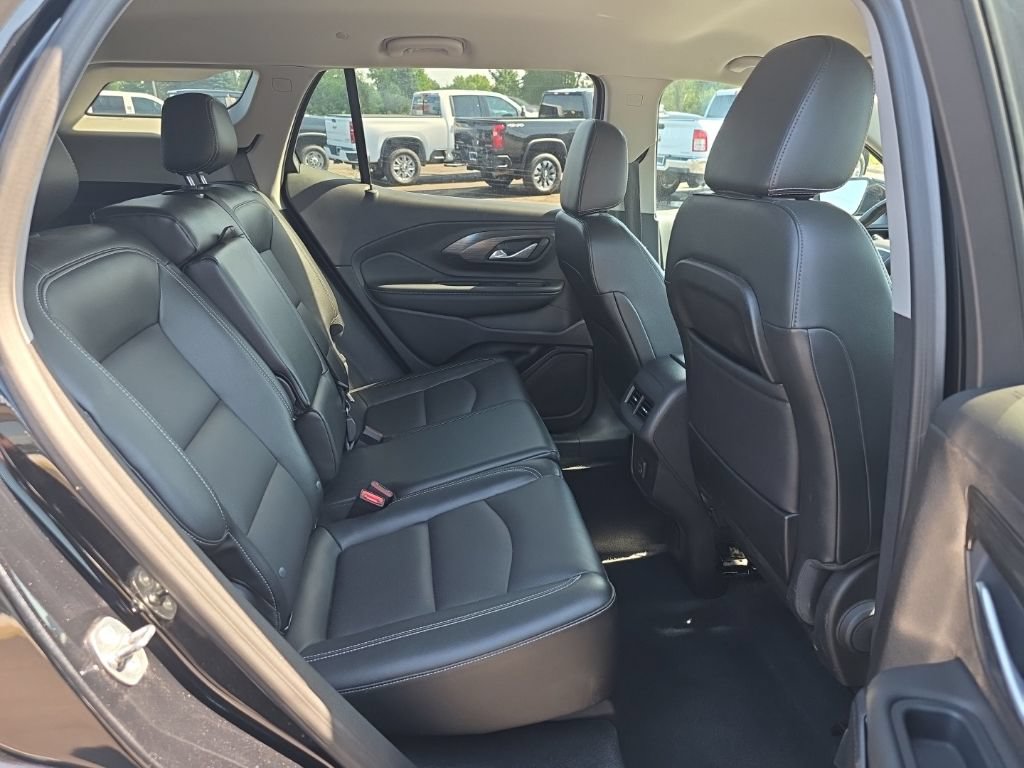 Used 2024 GMC Terrain SLT AWD/4WD image 24