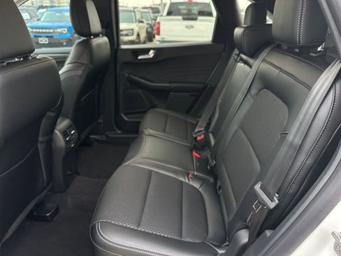 New 2026 Ford Escape SE image 24