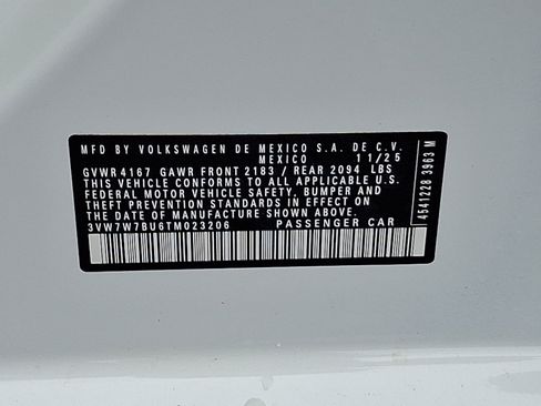Used 2026 Volkswagen Jetta SE FWD image 25