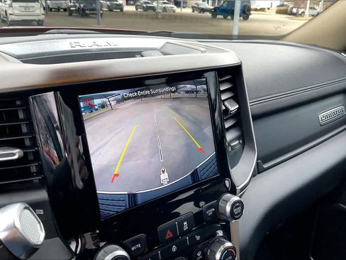 Used 2022 RAM 2500 Laramie image 25