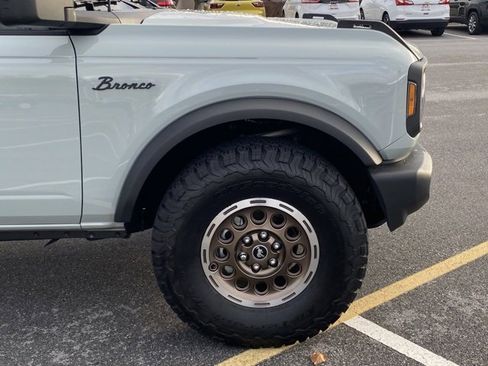 Used 2024 Ford Bronco Big Bend image 10