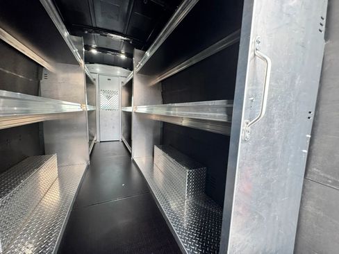 Used 2023 Ford Transit 250 148 High Roof Extended RWD image 31