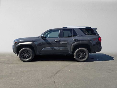 Certified 2026 Toyota 4Runner SR5 AWD/4WD image 6