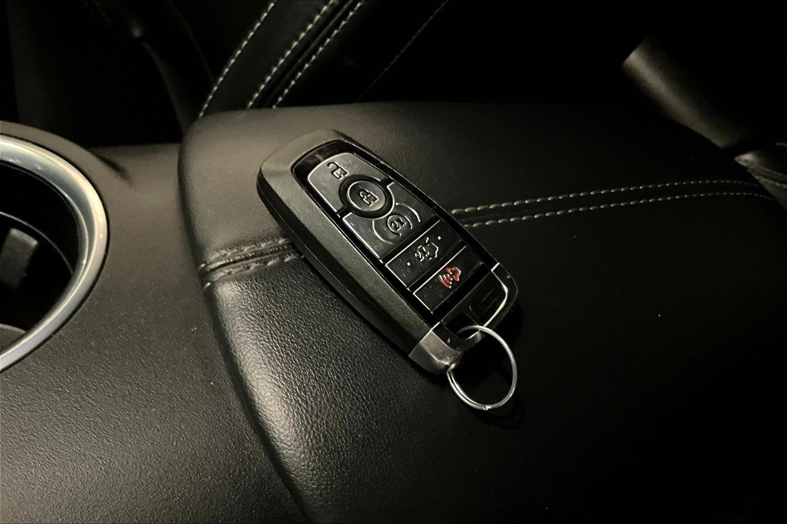 Used 2025 Ford Mustang Premium RWD image 33