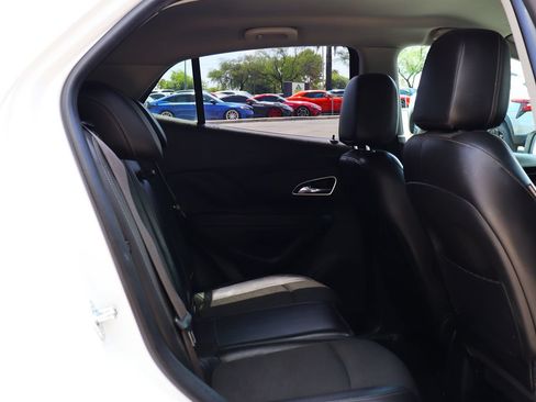 Used 2016 Buick Encore FWD image 27