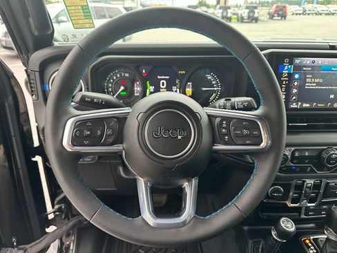 Used 2024 Jeep Wrangler High Altitude image 13