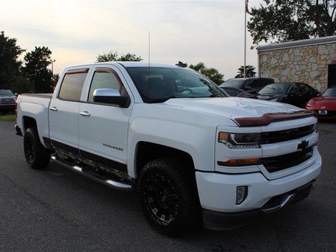 Used 2016 Chevrolet Silverado 1500 LT w/ All Star Edition AWD/4WD image 9