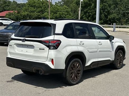 Used 2025 Subaru Forester Sport image 30