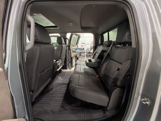Used 2024 GMC Sierra 1500 Denali AWD/4WD image 13