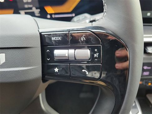 New 2026 Kia Sorento S image 28