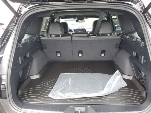 Certified 2026 Subaru Outback Premium AWD/4WD image 8