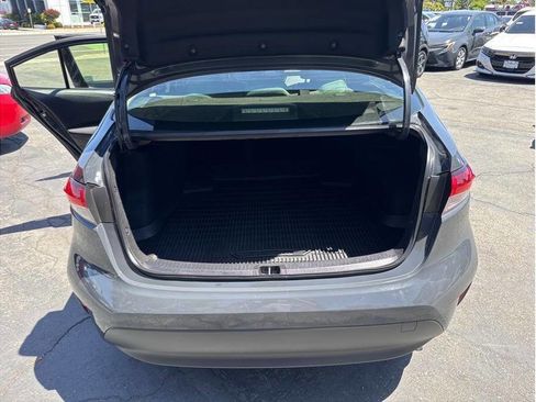 Used 2023 Toyota Corolla LE FWD image 17