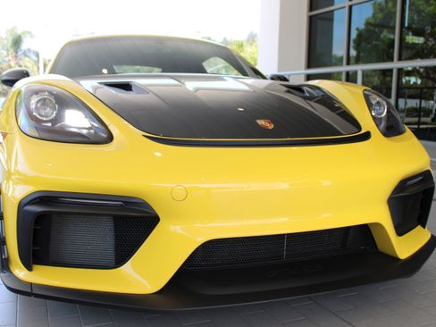 Used 2023 Porsche 718 Cayman GT4 RS image 18