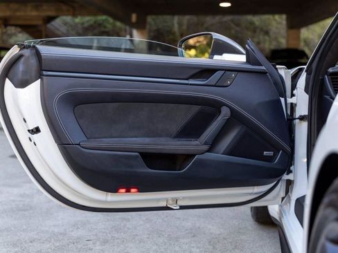 Certified 2022 Porsche 911 GT3 image 59