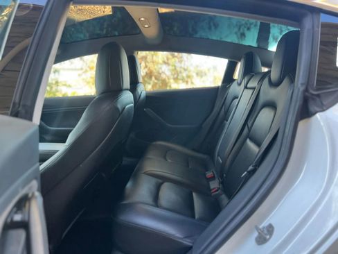 Used 2018 Tesla Model 3 Long Range image 27