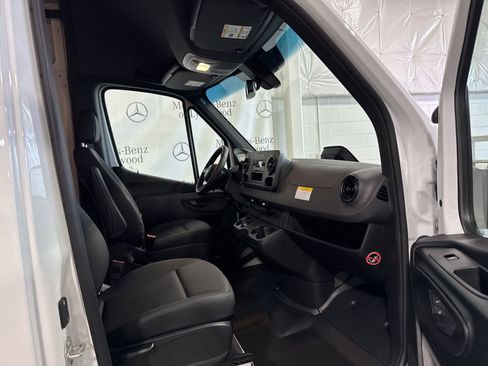 New 2025 Mercedes-Benz Sprinter 3500 image 13