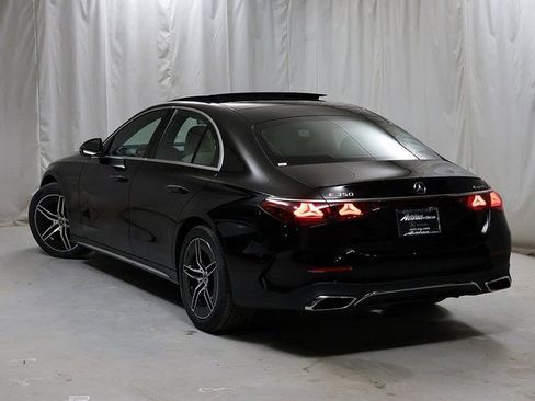 New 2026 Mercedes-Benz E 350 4MATIC Sedan image 11