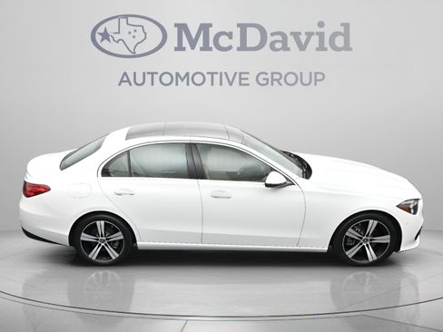 Used 2023 Mercedes-Benz C 300 4MATIC Sedan image 40