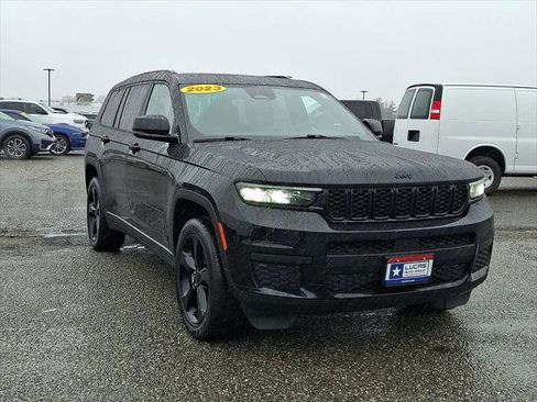 Certified 2023 Jeep Grand Cherokee L Laredo AWD/4WD image 2