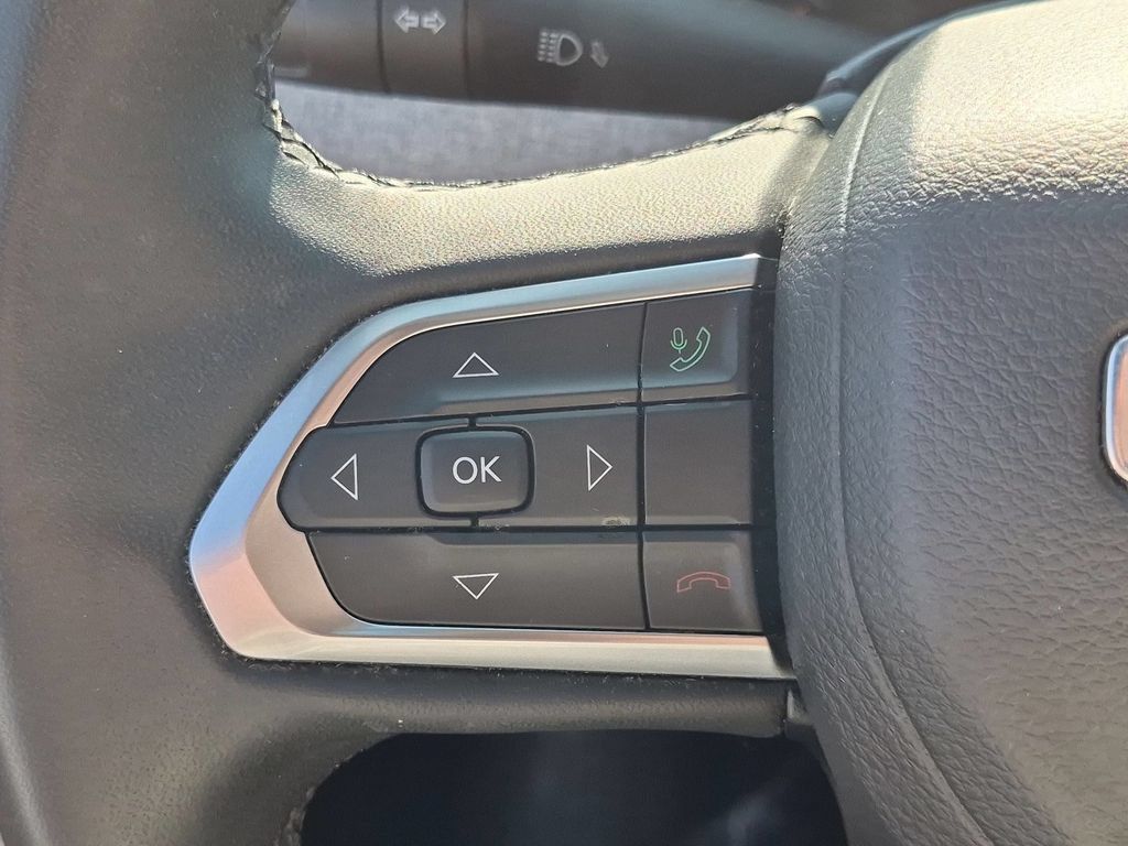 Used 2023 Jeep Compass Latitude AWD/4WD image 14
