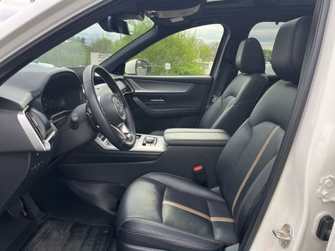 Used 2024 MAZDA CX-90 3.3 Turbo w/ Premium Plus Pkg image 16