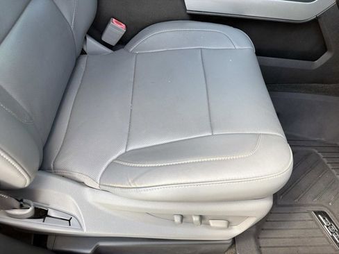 Used 2018 Chevrolet Silverado 1500 LTZ Z71 w/ Centennial Edition image 20