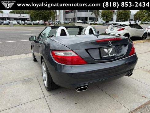 Used 2012 Mercedes-Benz SLK 250 image 5