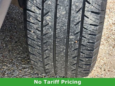 Used 2019 Jeep Grand Cherokee Limited AWD/4WD image 9