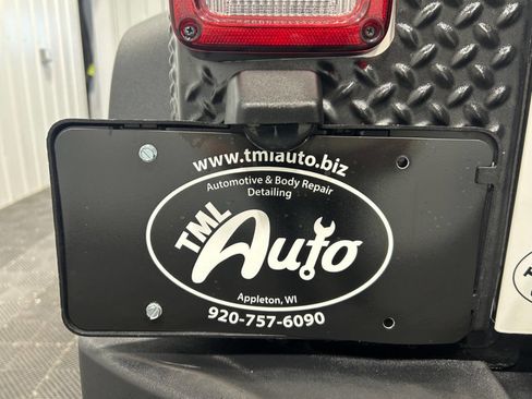 Used 2013 Jeep Wrangler Sport image 19