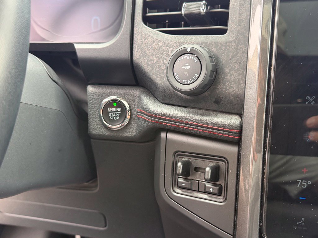 Used 2022 Ford Expedition Limited AWD/4WD image 30