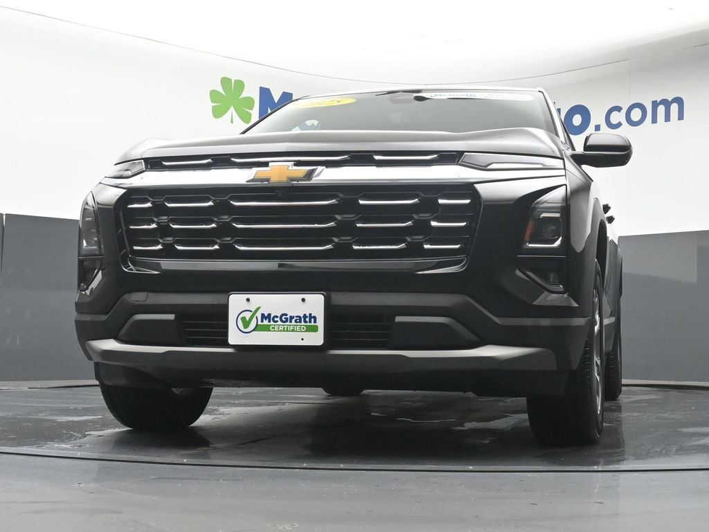 Used 2025 Chevrolet Equinox LT w/ Safety and Technology Package AWD/4WD image 7