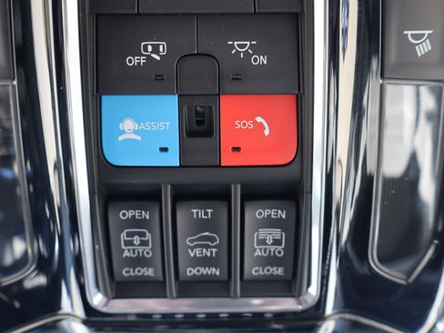 Used 2021 Jeep Grand Cherokee L Overland image 27