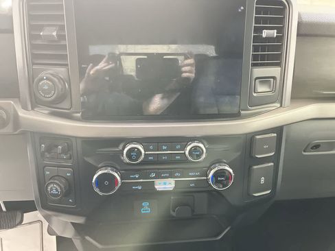 Used 2024 Ford F150 XLT w/ Tow/Haul Package AWD/4WD image 21