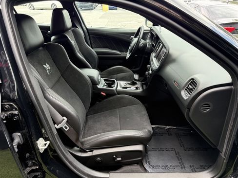 Used 2023 Dodge Charger Scat Pack w/ Plus Group RWD image 17