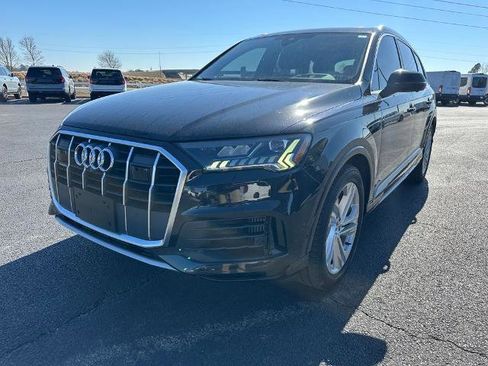 Used 2021 Audi Q7 3.0T Prestige image 4