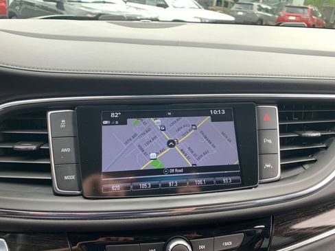 Used 2019 Buick Enclave Avenir w/ Avenir Technology Package AWD/4WD image 18