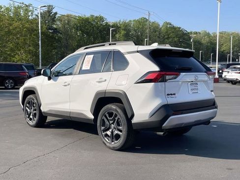 Used 2024 Toyota RAV4 Adventure AWD/4WD image 3