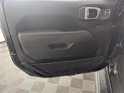 Certified 2023 Jeep Wrangler Sahara w/ Cold Weather Group image 10