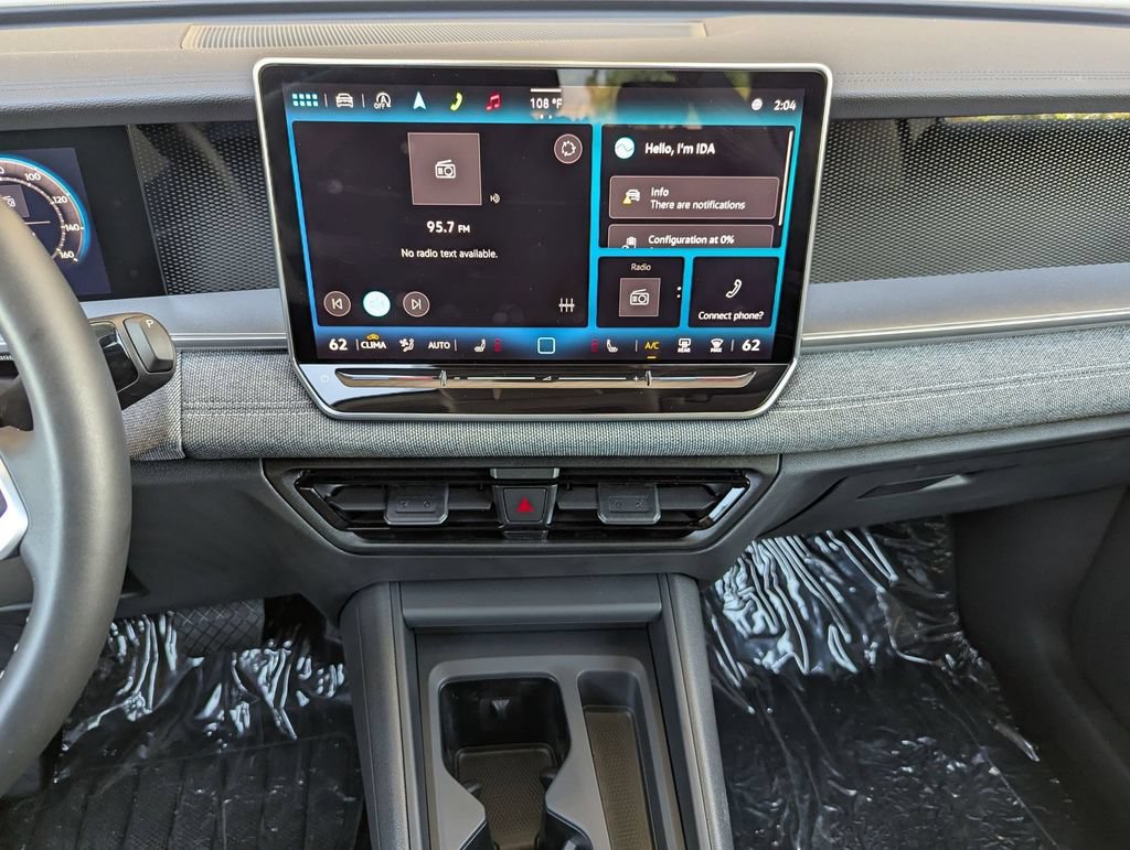 Certified 2025 Volkswagen Tiguan S FWD image 11