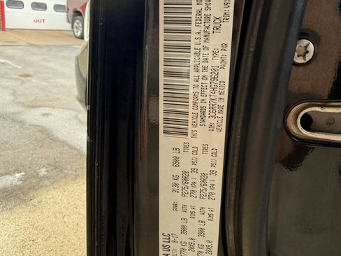 Used 2017 RAM 1500 Express w/ Express Value Package AWD/4WD image 20