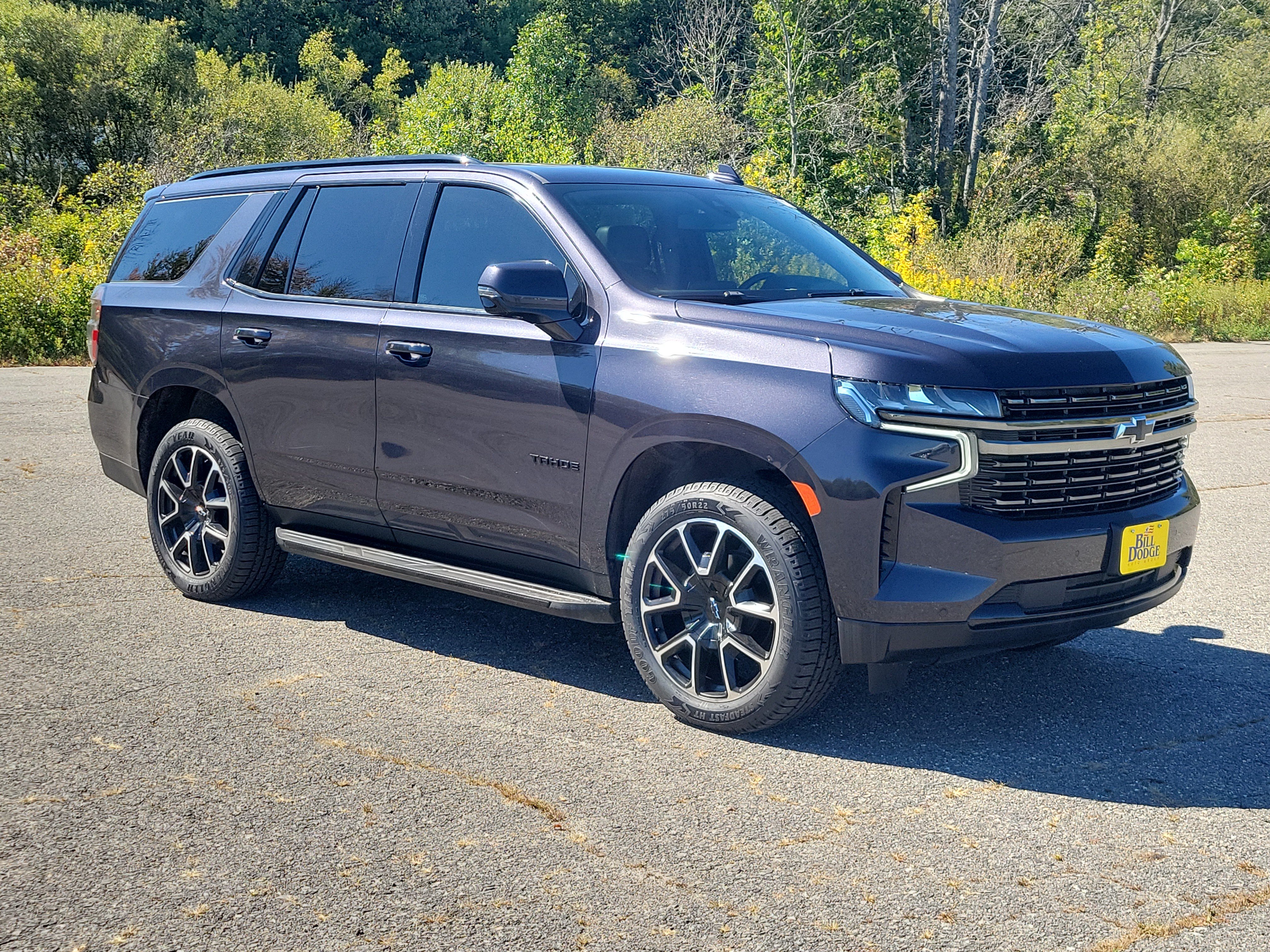 Used 2022 Chevrolet Tahoe RST w/ Luxury Package AWD/4WD image 3