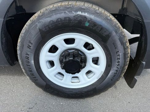 Used 2024 Chevrolet Brightdrop 400 w/ Commercial Equipment Package AWD/4WD image 22