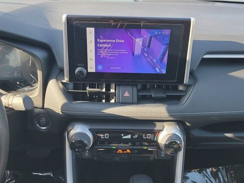 Used 2025 Toyota RAV4 XLE w/ Convenience Package FWD image 14
