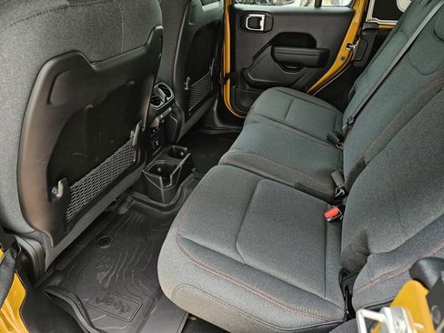 New 2026 Jeep Wrangler Unlimited Rubicon AWD/4WD image 12
